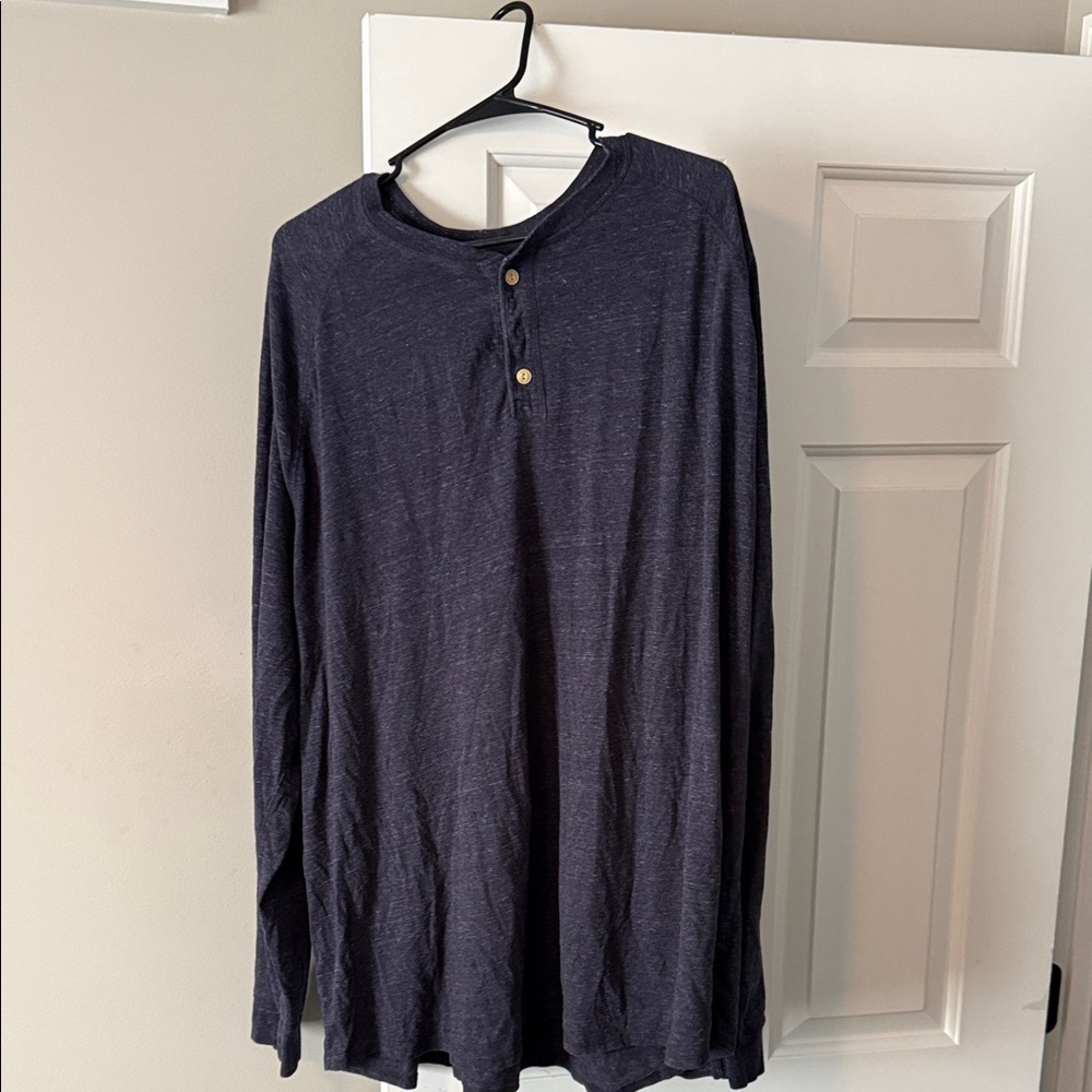 Goodfellow & Co Dark Blue Long Sleeve Henley